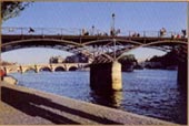 PARIS : LE PONT DES ARTS